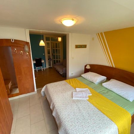 Apartments Chiara ラブ エクステリア 写真